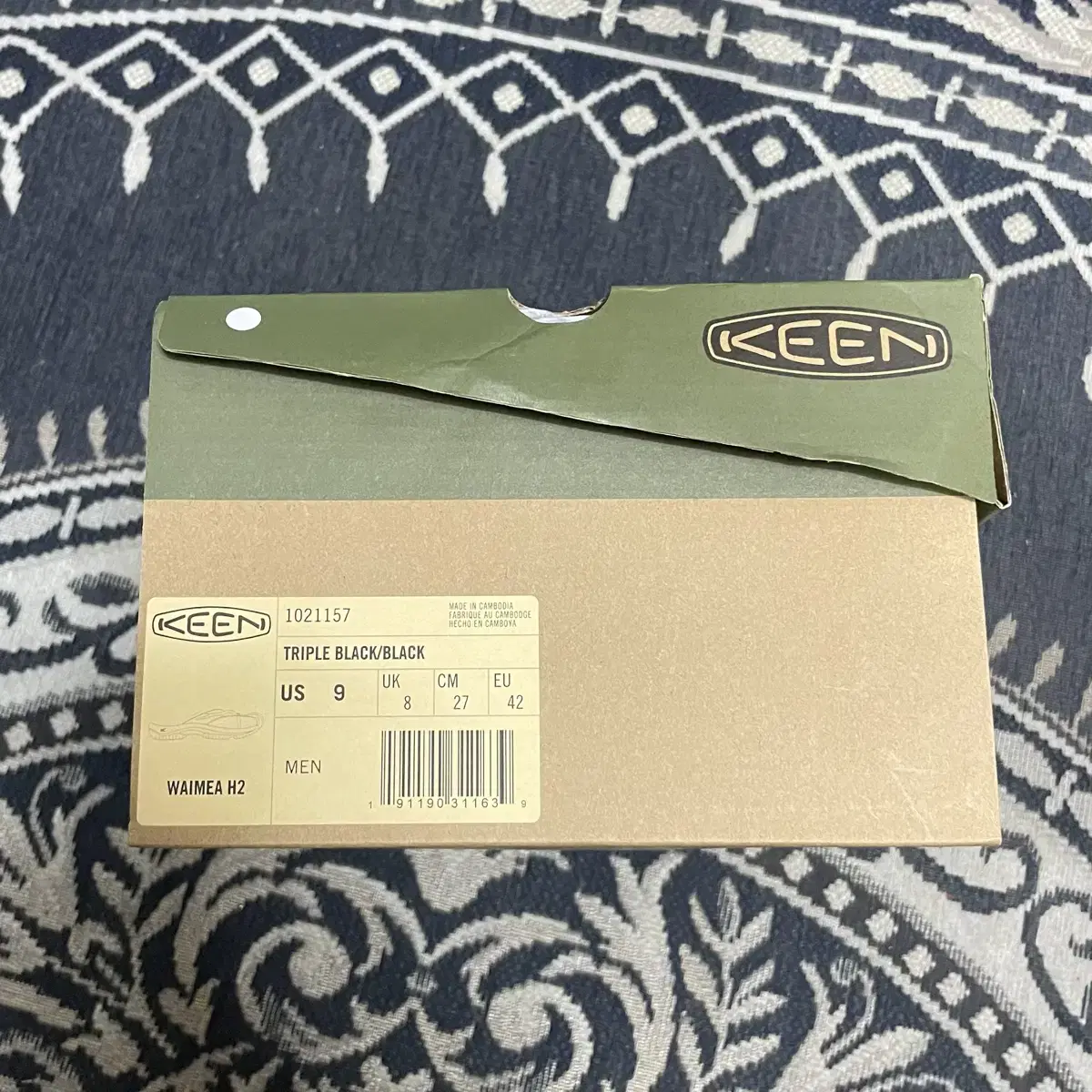 Keen Waimea 블랙 슬리퍼