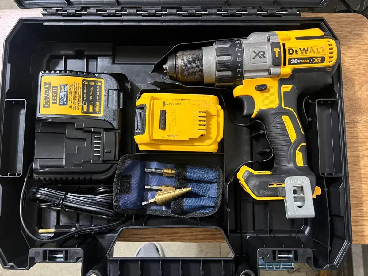 디월트 무선 전동 해머드릴 드릴 DEWALT 세트 20v 무선 함마드릴