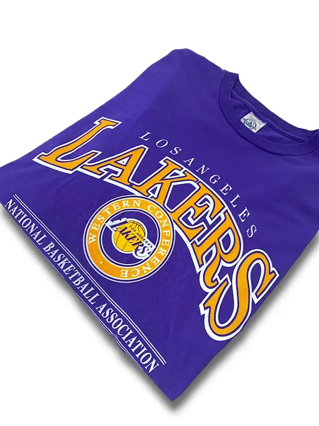 [L] LA. Lakers tee