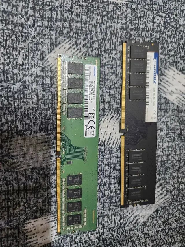 ram ddr4 8gb 두개