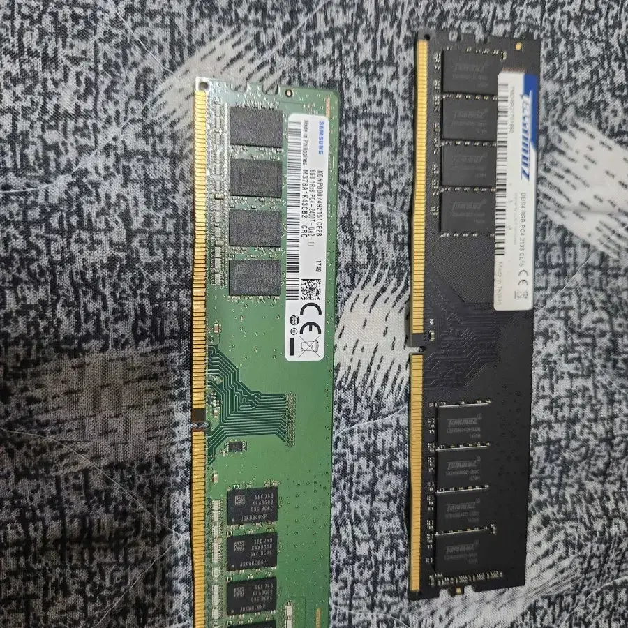 ram ddr4 8gb 두개