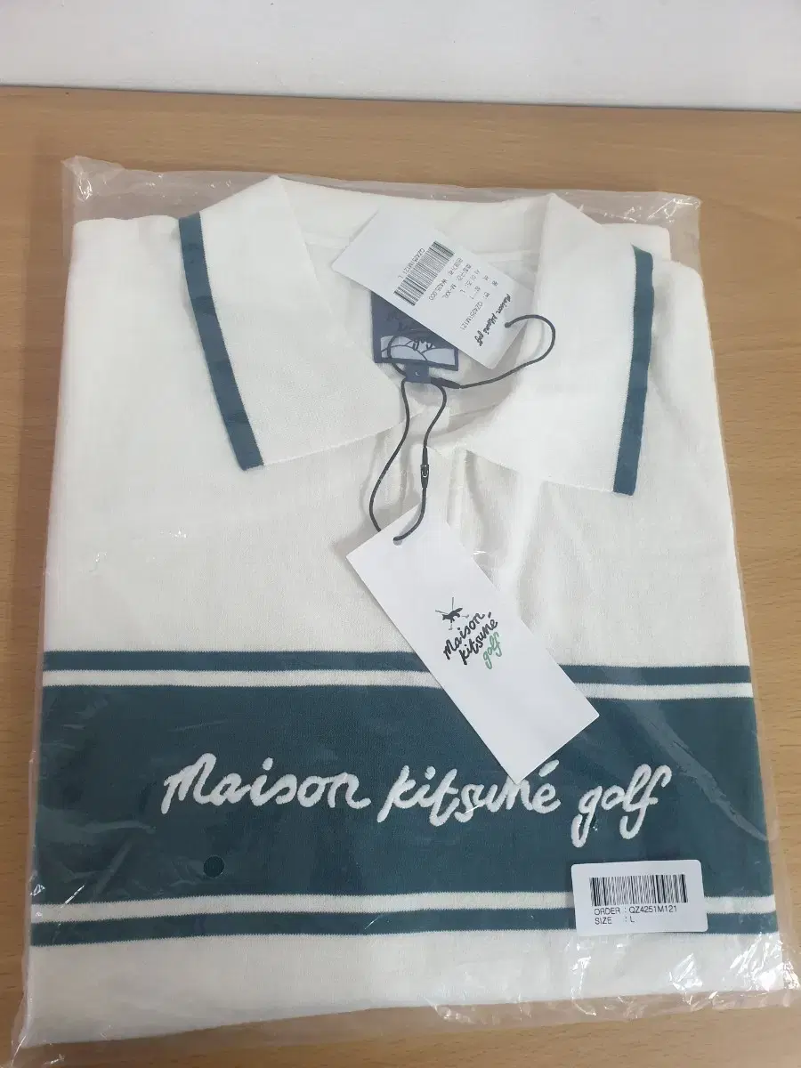 Maison Kitsune Men's Short Sleeve Karati Size L yeoreum Golf Tee