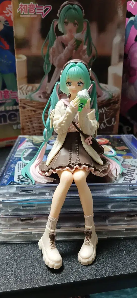 Miku Figure Noodle Stopper sell gaeul dey