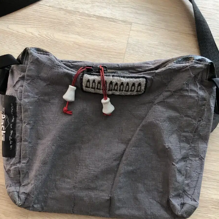 톰삭스 패니백 Tomsachs fanny pack