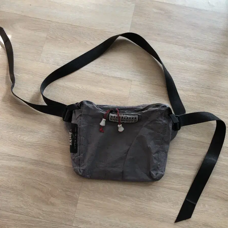 톰삭스 패니백 Tomsachs fanny pack