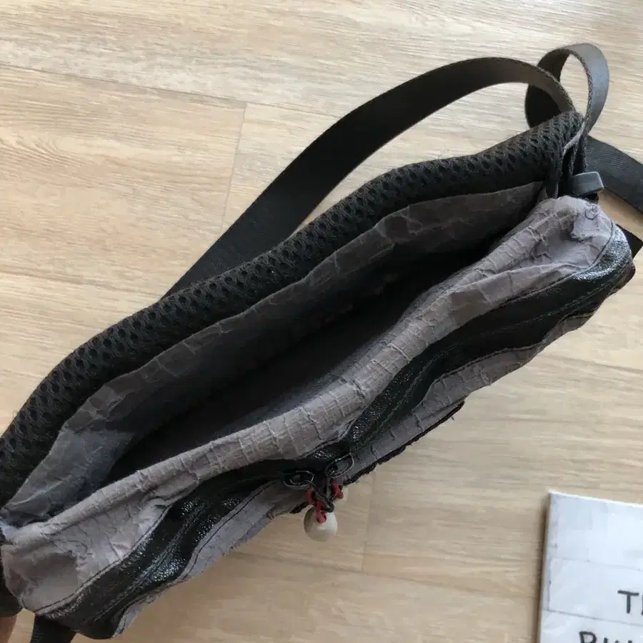 톰삭스 패니백 Tomsachs fanny pack