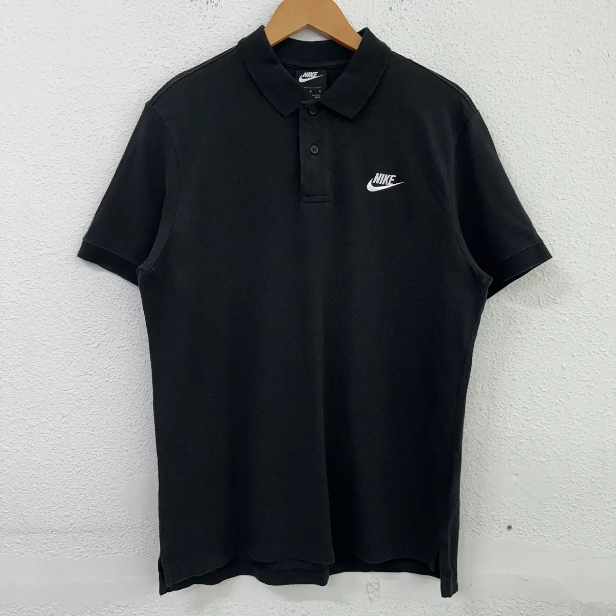 [100] Nike Small Logo Swoosh PK Short Sleeve kara T-Shirt Black 9801