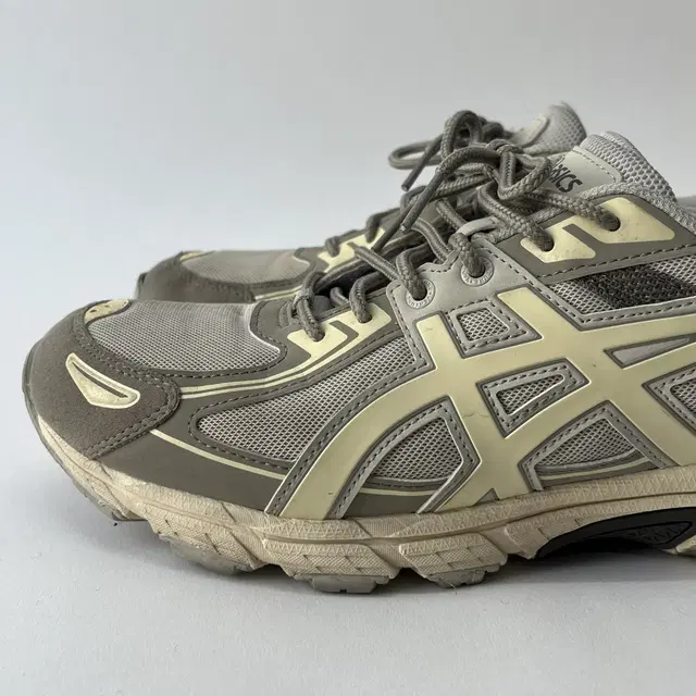 ASICS Gel-Venture6 Vanilla Custard 280mm