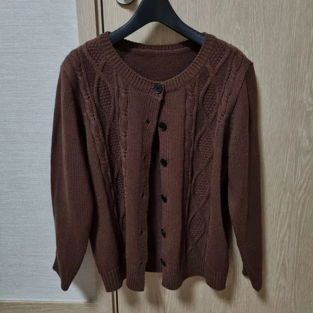 Chocolate Pretzel Cardigan