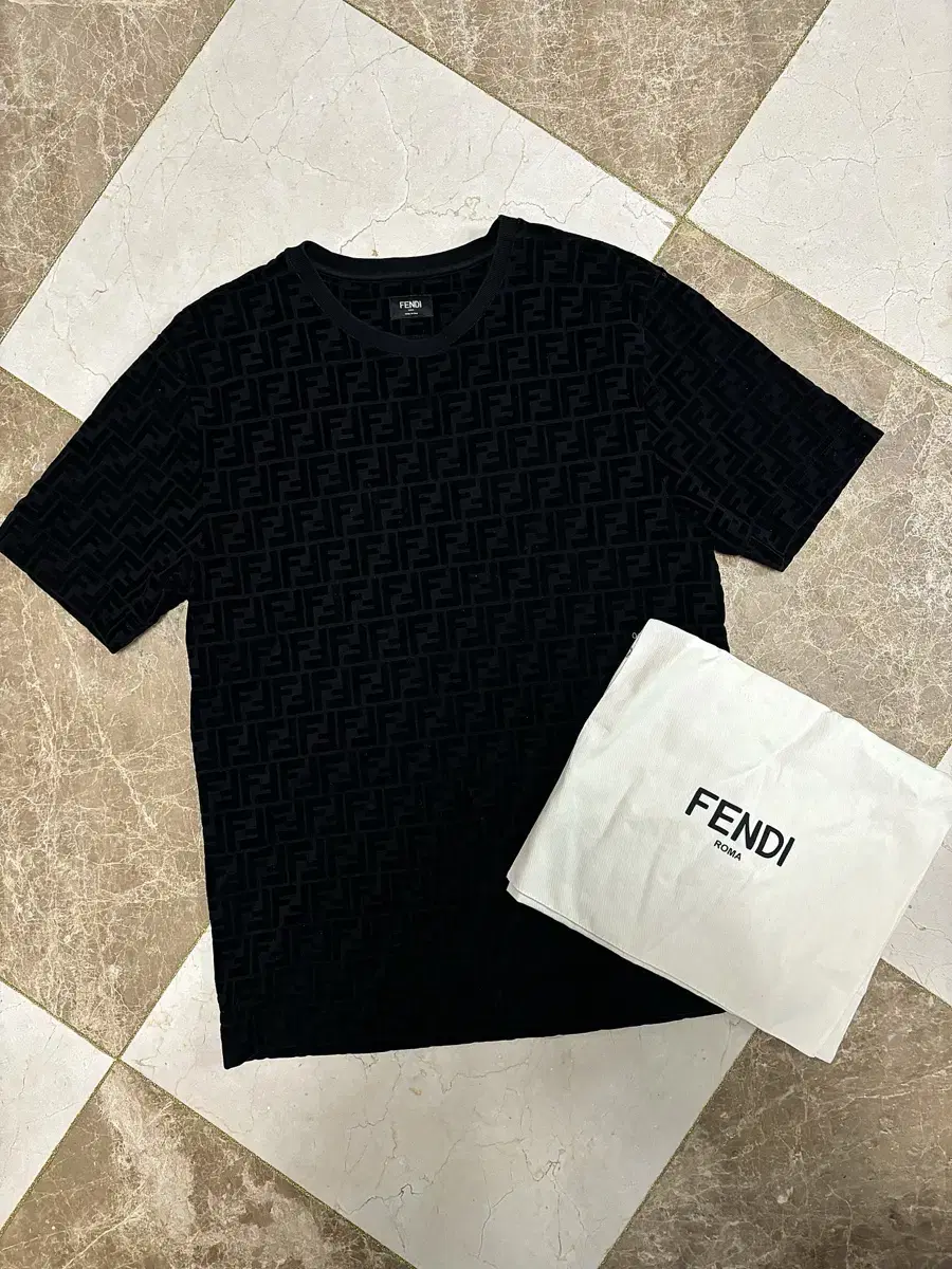 Fendi FF Logo Short Sleeve T-shirt