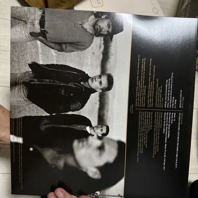 U2 조슈아 트리 투어 기념 LP