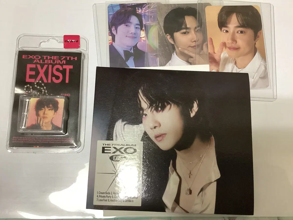 Creamsoda exo suho kim junmyeon Digipack + mini +3 photocards bulk WTS