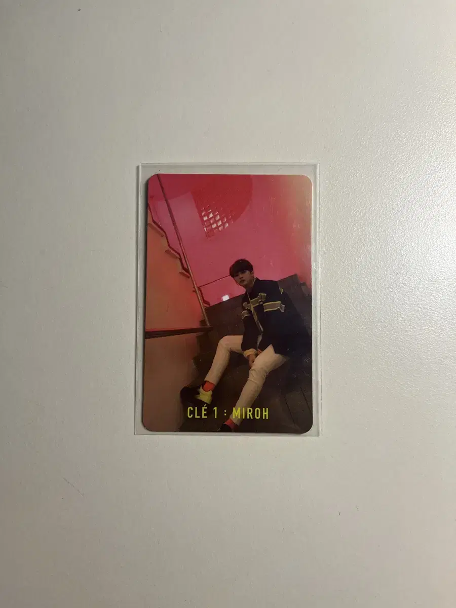 Straykids lee know Maze Photo Card WTS