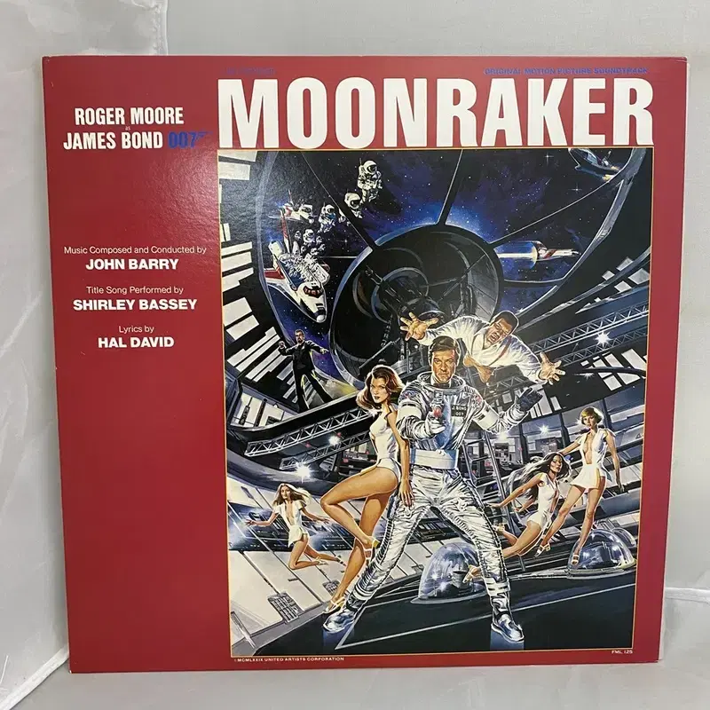 MOONRAKER JAMES BOND 007 LP / AA3717