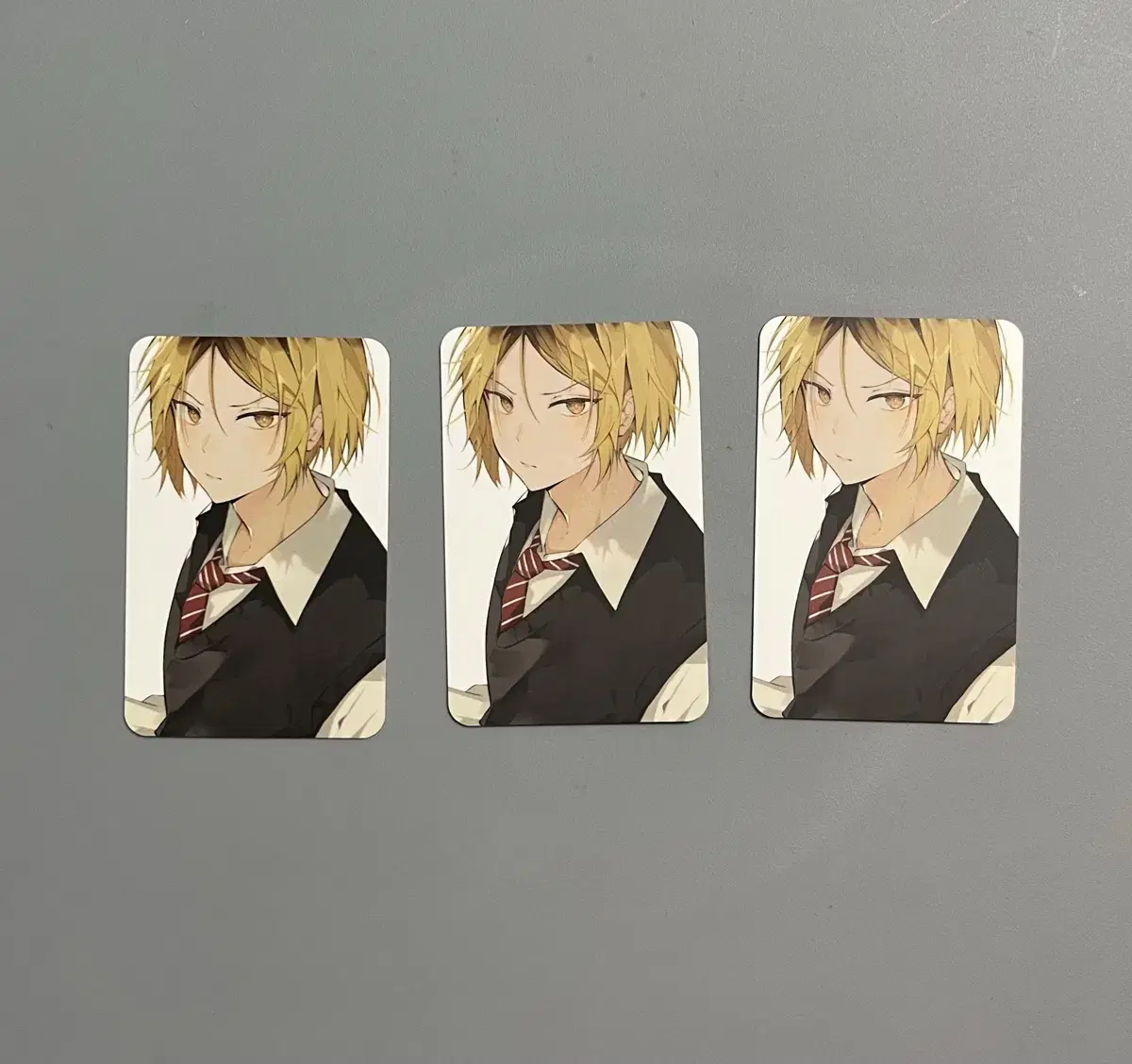 Mayanim haikyuu nekoma kozume kenma tongpan photocard wts!