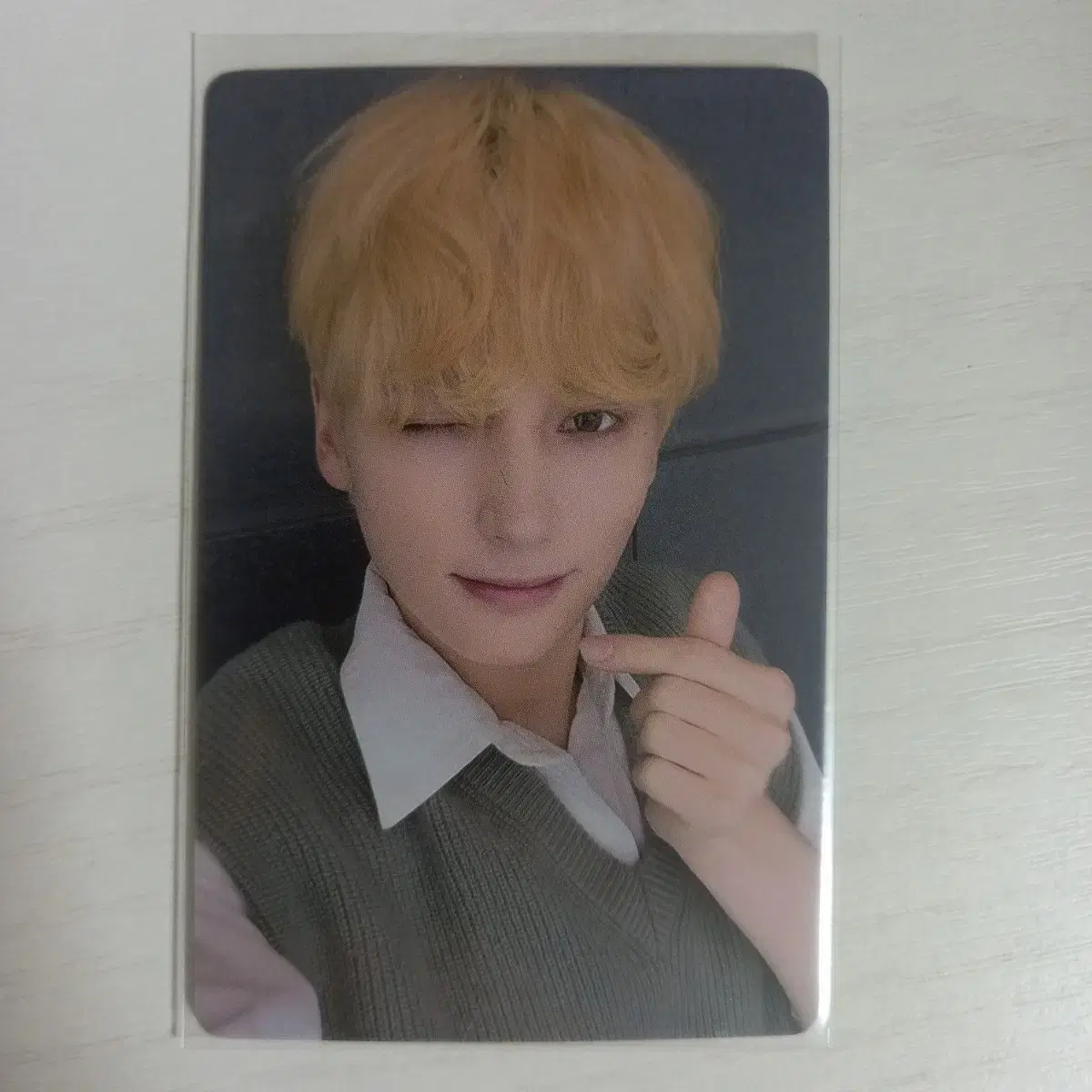 txt Hearning Freefall yizhiyu wts soobin yeonjun beomgyu taehyun photocard