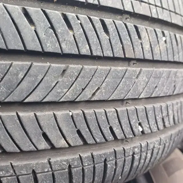 중고타이어 205/55R16 A급 팝니다