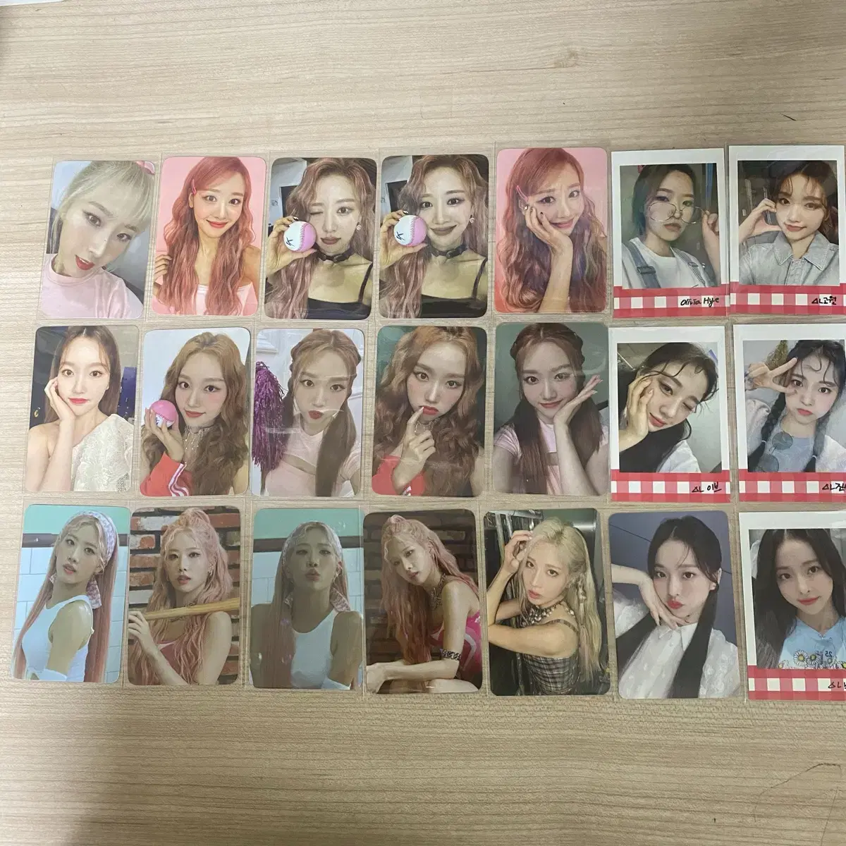 Loona 0.1 Photocards loossemble Artemis chuu photocard wts Sells