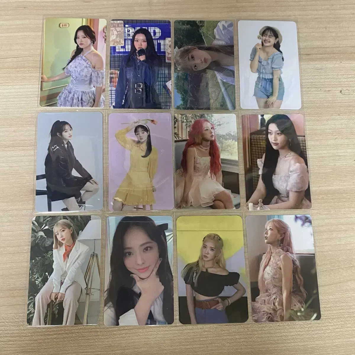 Loona of the Month 0.05 Photocards loossemble Artemis Chuu