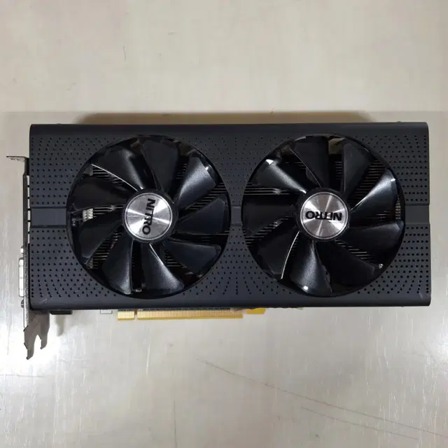 컴퓨터 그래픽카드 사파이어 RX 470 NITRO+ D5 4GB(2팬)