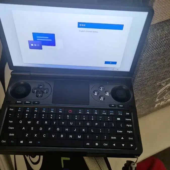 GPD win mini 윈미니 초s급입니다!