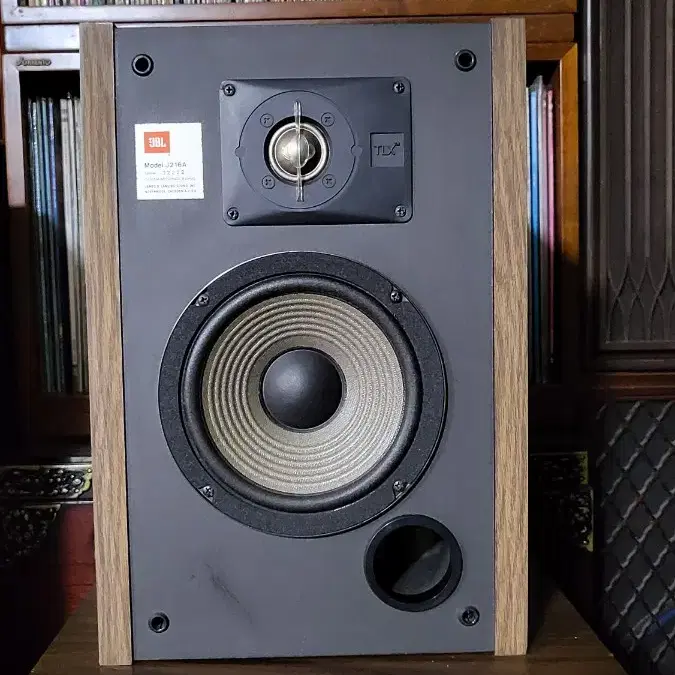 JBL  Speaker