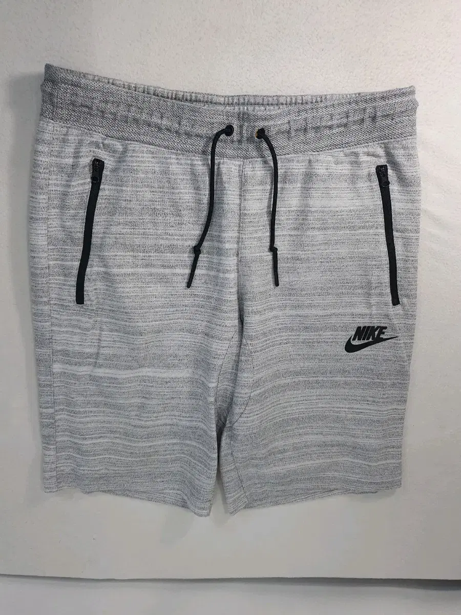 Nike Shorts AV15 Knit Shorts Gray XL