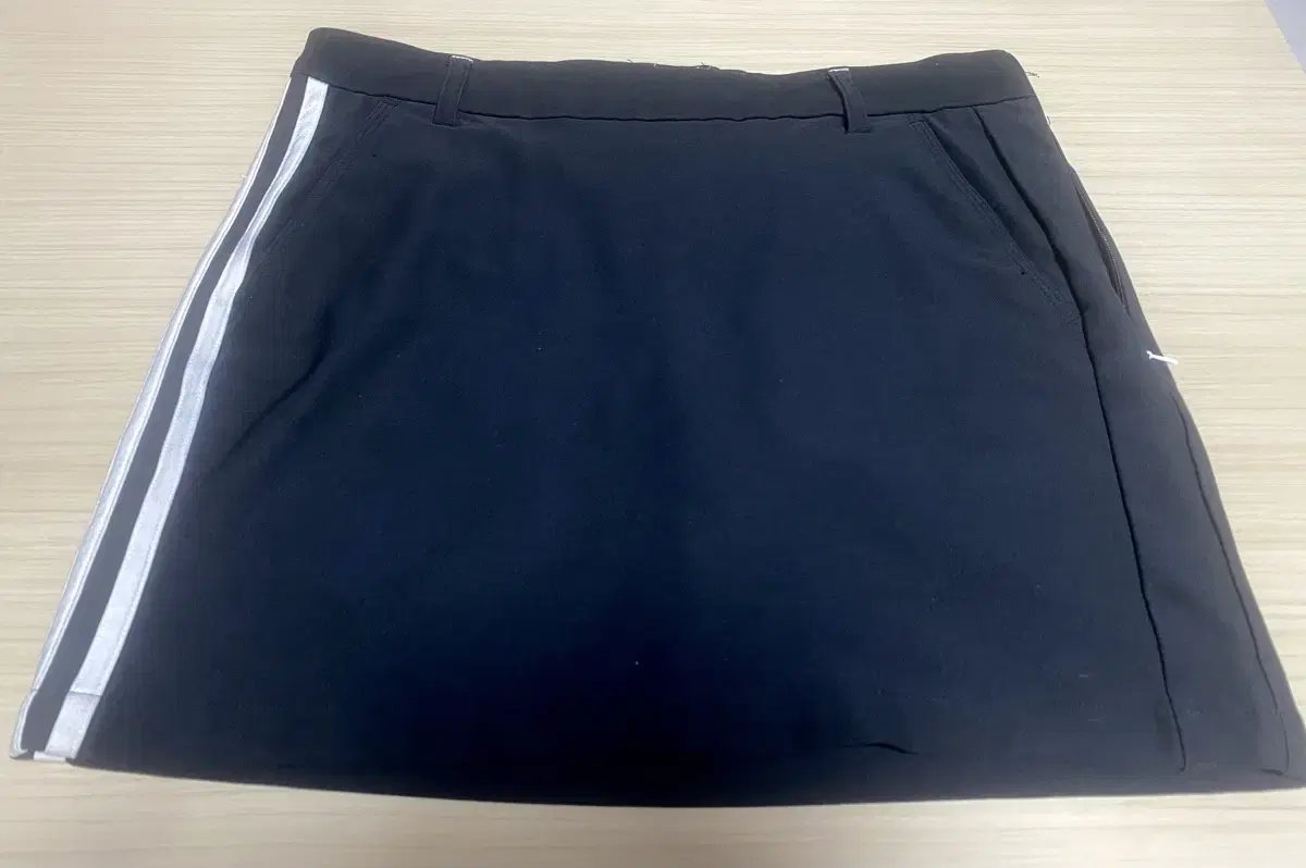 Adidas Golf Skirt S