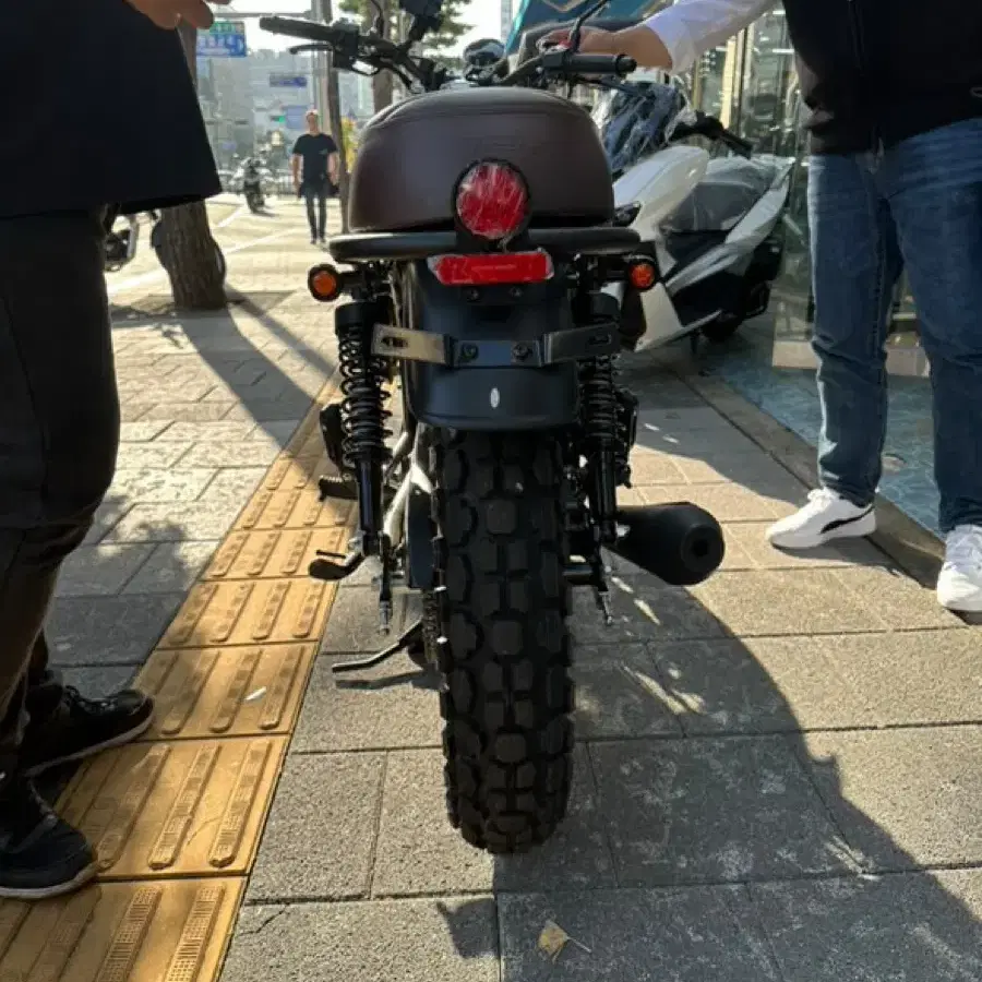 클래식 오토바이 23년식 125cc