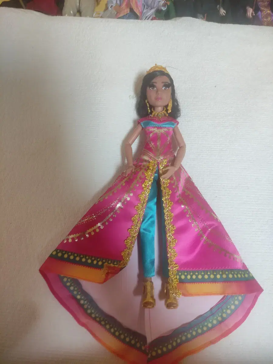 Disney aladin Princess Jasmine doll from the live action movie