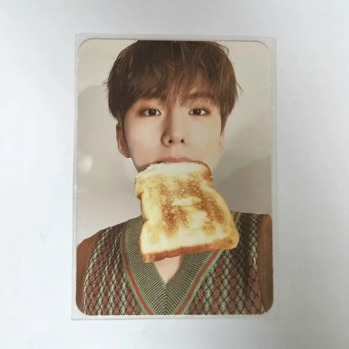 monsta x kihyun 식빵Kihyun photocard wts