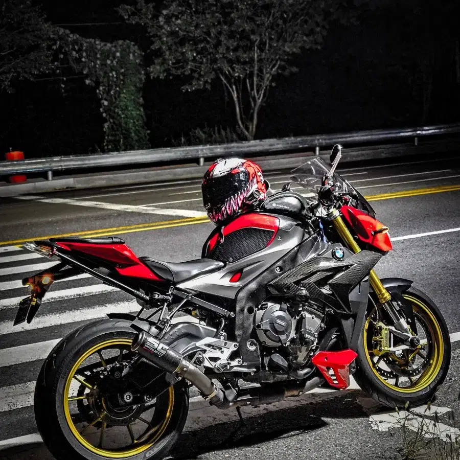 2015 bmw s1000r 싱글알 판매 및 대차합니다.