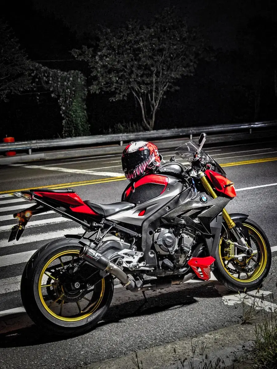 2015 bmw s1000r 싱글알 판매 및 대차합니다.