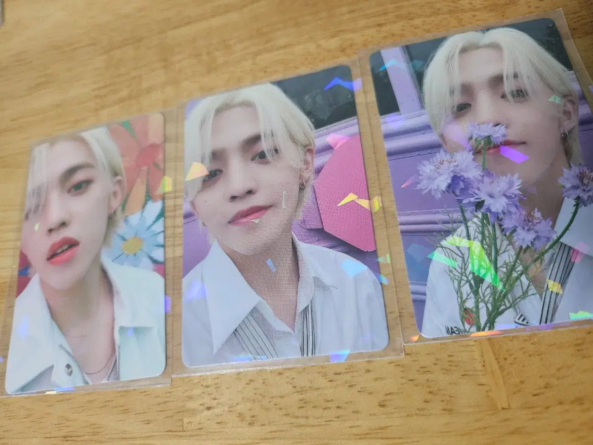 S.Coups Wizwee photocard sells