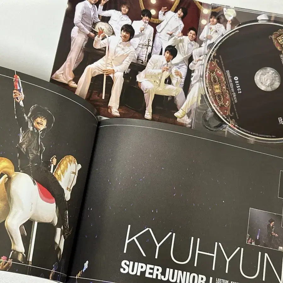 슈퍼주니어 첫번째 콘서트 포토북 화보 dvd