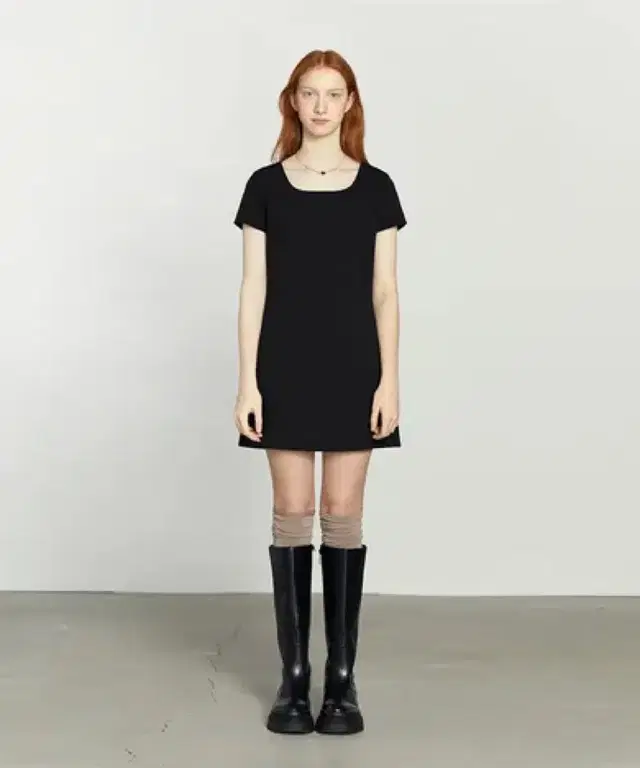 (새상품) 마리떼 프랑소와저버 square neck dress 미니드레스