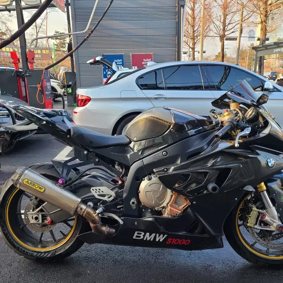 S1000rr 리얼카본 판매합니다 엔진부터 배선까지 정비 완료