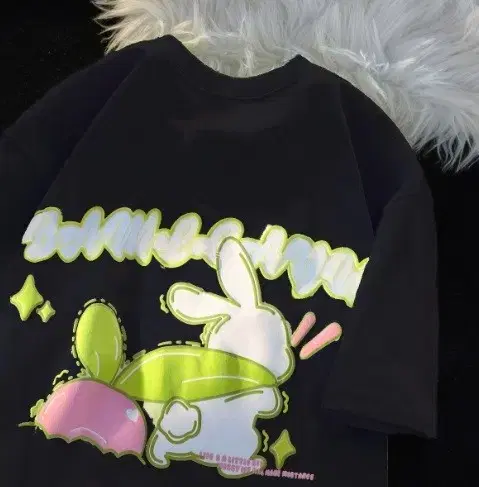 Cute Rabbit Short Sleeve T-Shirt New Product