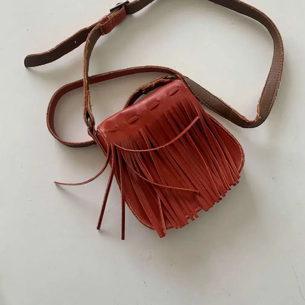 minnetonka shoulder bag