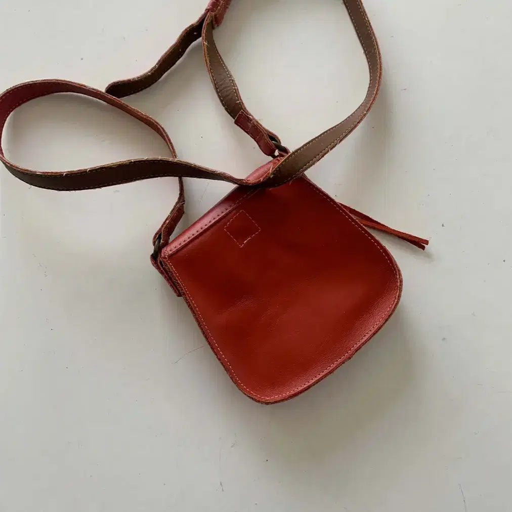 minnetonka shoulder bag