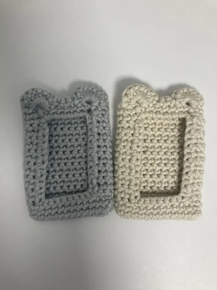 Knitting photocard holder sells