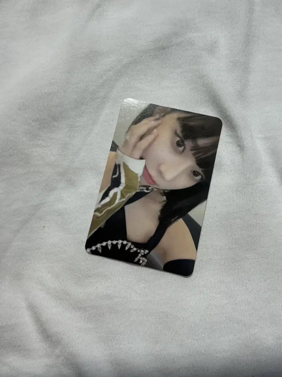 !폭덤! aespa winter savage chin rest photocard sells