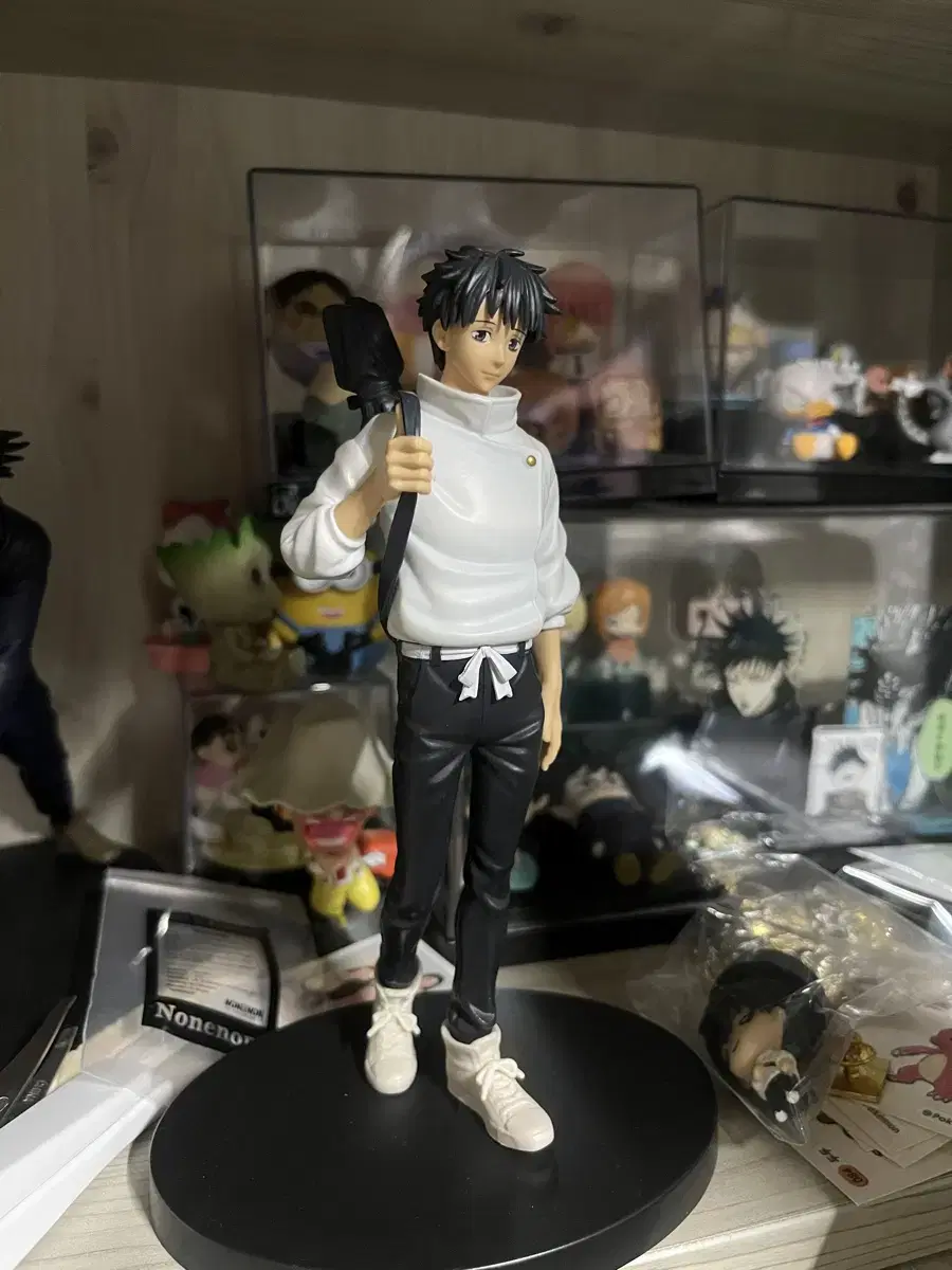 Zuu yuta Vahn Presto Figures