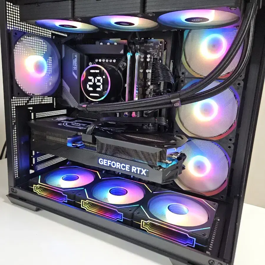 14900K Z790 RTX4080 화이트 고사양 컴퓨터