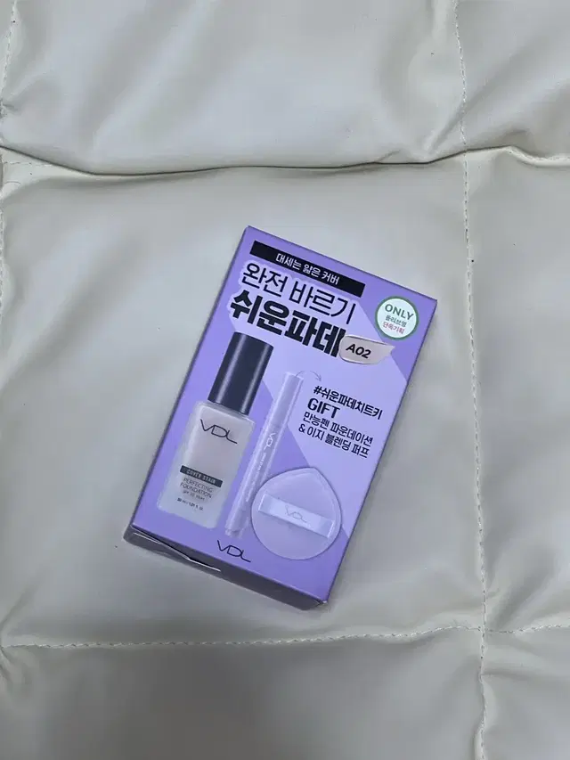 VDL 커버스테인 퍼펙팅 파운데이션 30ml (+휴대용파데, 퍼프기획)