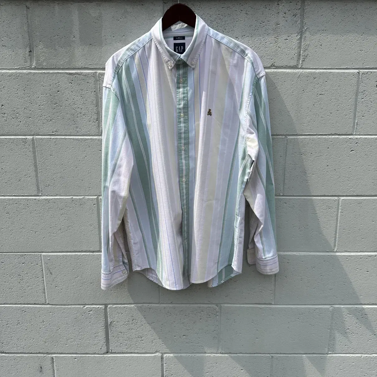 [110] 90s Gap Multi-Stripe Oxford Shirt