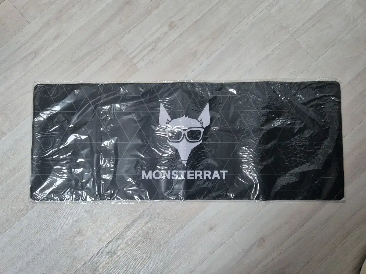 괴물쥐 Monsterrat 장패드