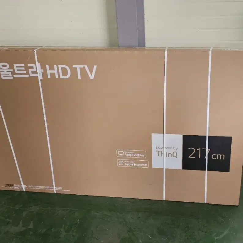 <무료 배달> LG전자 86인치TV UHD 4K 사용하지 않은 새제품