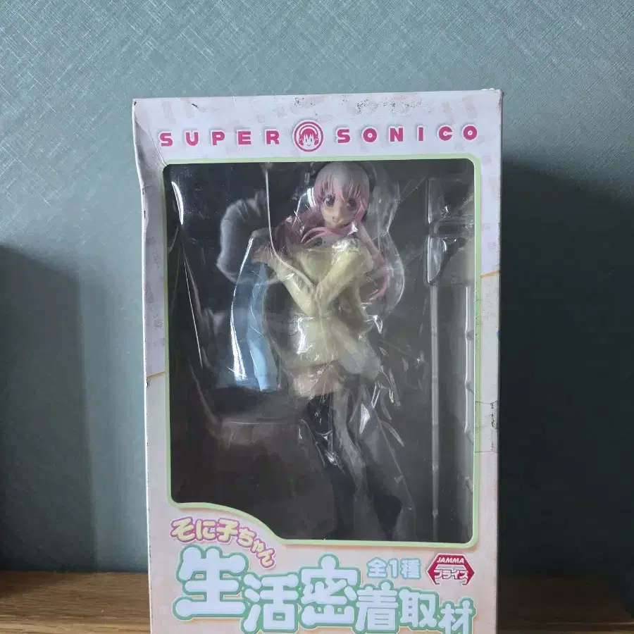 sonico specal figure