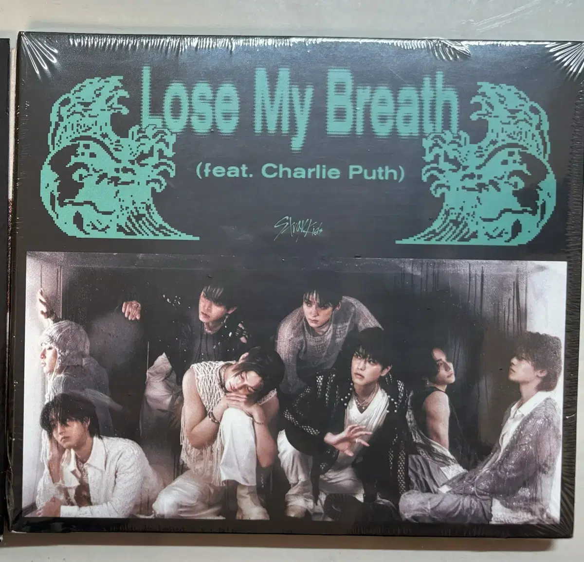 Lose My Breath, an American album by the Straykids.